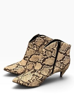 Worthington Women’s Snakeskin Pointed-Toe Kitten Heel Ankle Booties – Size 8M